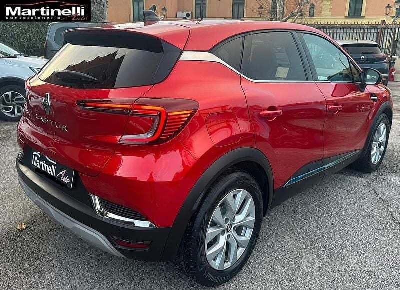 Usata Renault Captur Intens 100 CV (73 kW) 2021 Rosso SUV