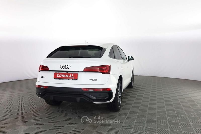 Usata Audi Q5 S-Line 204 CV (150 kW) 2024 Bianco SUV