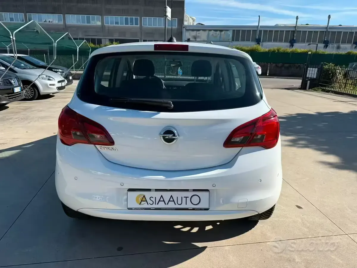 Usata Opel Corsa Cosmo 90 CV (66 kW) 2016 Other Utilitaria