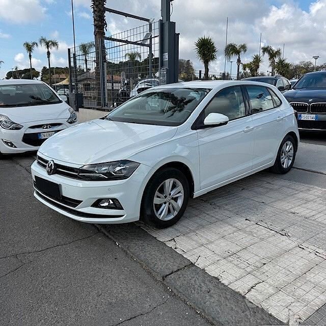 Usata VW Polo Comfortline 95 CV (69 kW) 2019 Bianco Utilitaria
