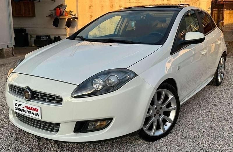 Usata Fiat Bravo Sport 140 CV (102 kW) 2010 Bianco Utilitaria