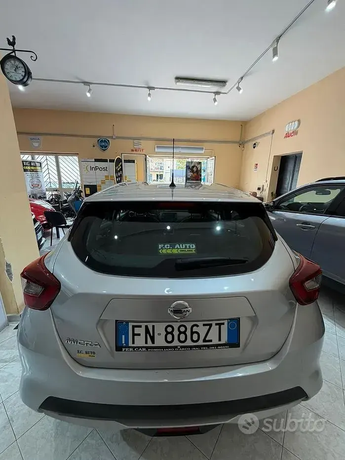 Usata Nissan Micra N-Connecta 90 CV (66 kW) 2018 Grigio Utilitaria