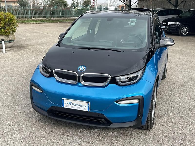 Usata BMW i3 75 kW (102 CV) 2018 Blu Utilitaria