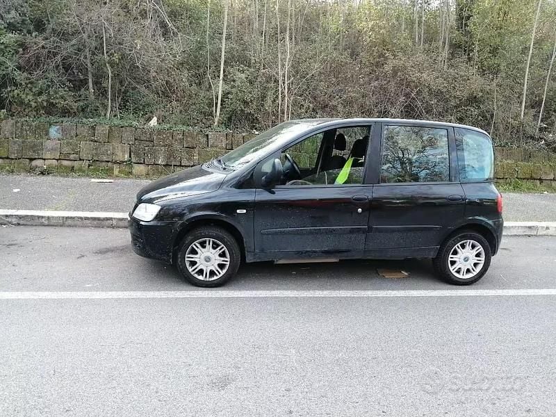 Usata Fiat Multipla 103 CV (75 kW) 2007 Nero Monovolume