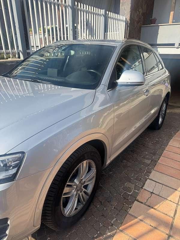 Usata Audi Q3 Advanced Plus 177 CV (130 kW) 2012 Argento SUV