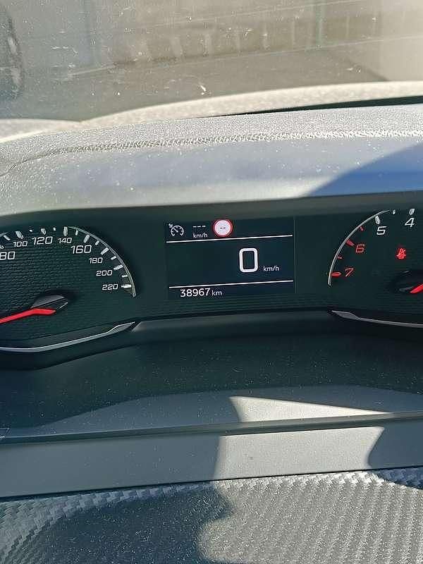 Usata Peugeot 208 Allure 101 CV (74 kW) 2021 Grigio Utilitaria