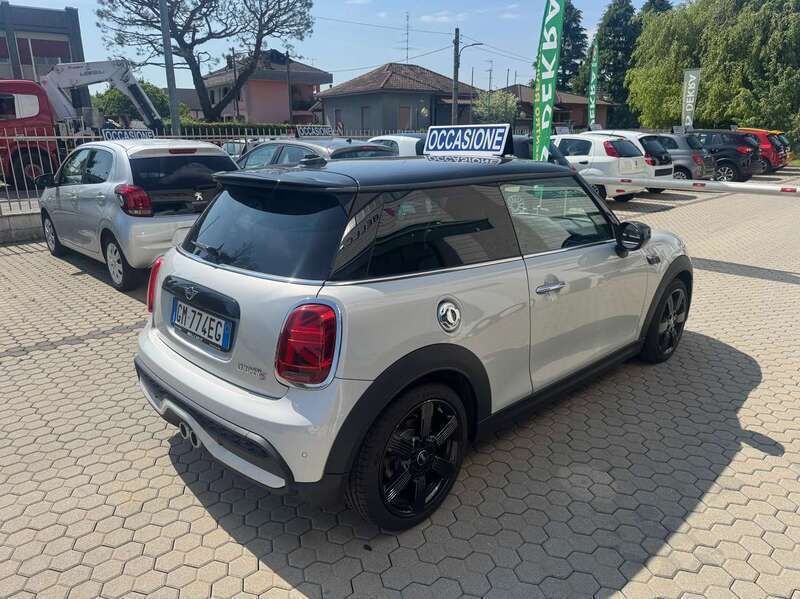 Usata Mini Cooper S 178 CV (130 kW) 2023 Bianco Utilitaria
