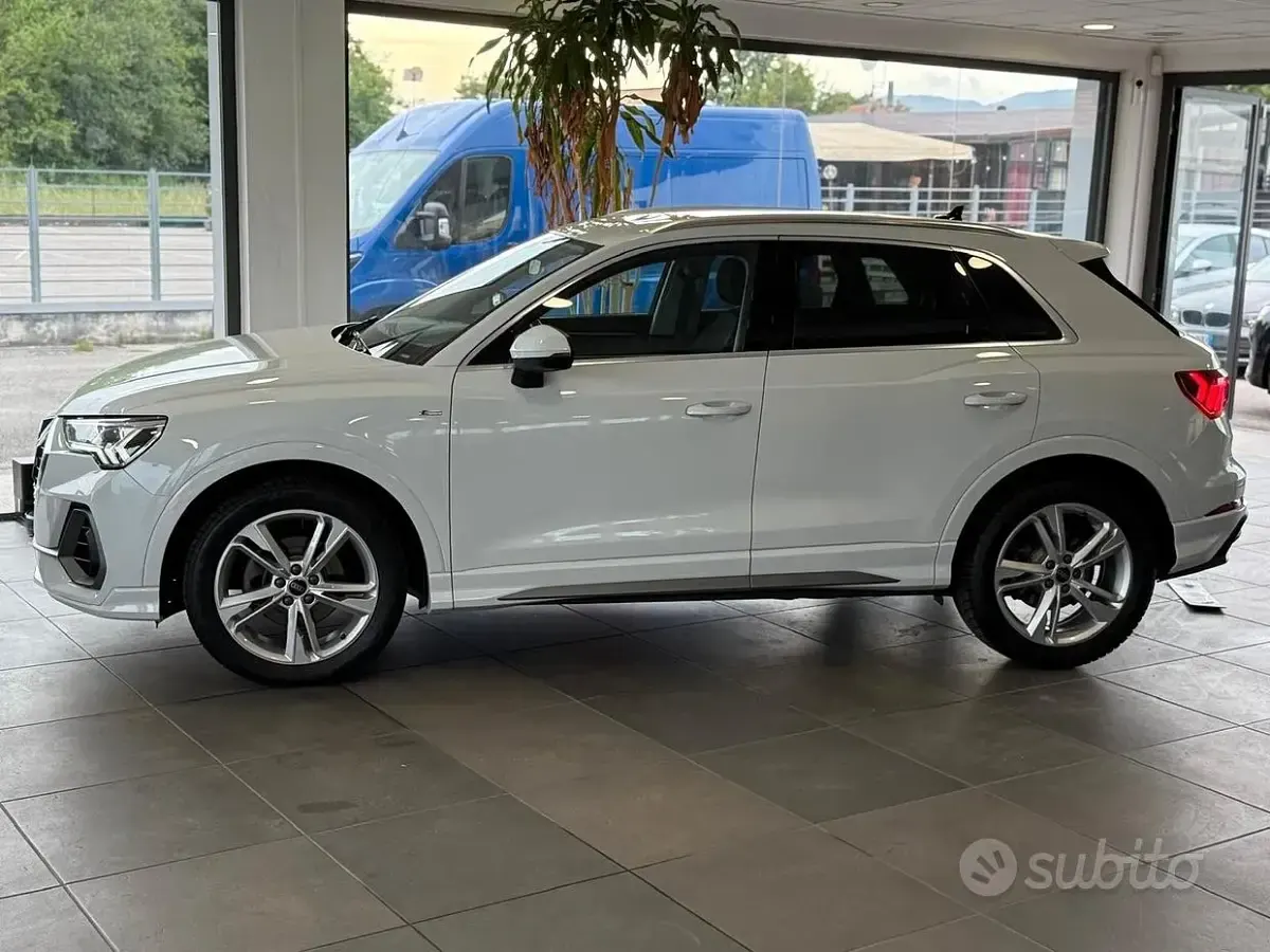 Usata Audi Q3 S-Line 150 CV (110 kW) 2023 Bianco SUV