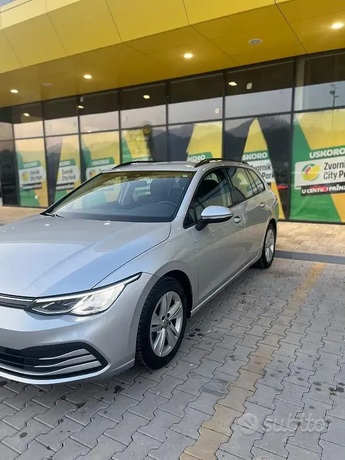 Usata VW Golf VIII 116 CV (85 kW) 2021 Grigio Station wagon