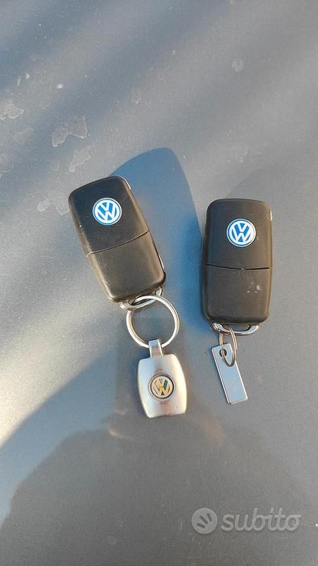 Usata VW Golf VI United 105 CV (77 kW) 2008 Grigio Utilitaria