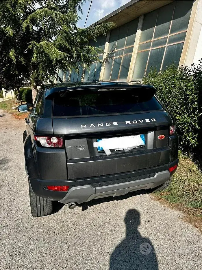 Usata Land Rover Range Rover evoque 2016 Grigio SUV