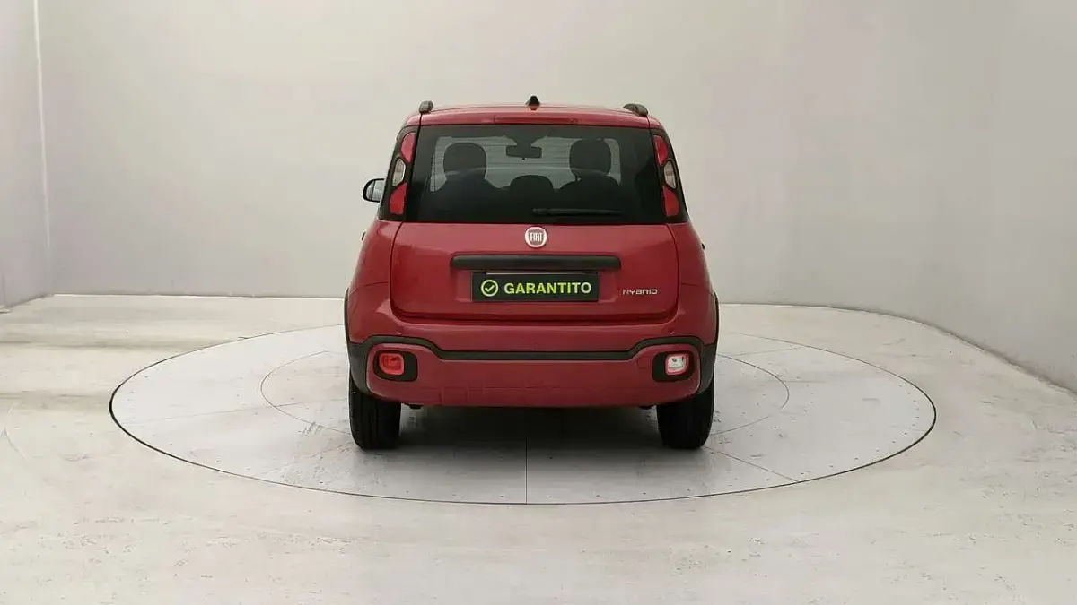 Usata Fiat Panda Cross Cross 70 CV (51 kW) 2024 Rosso Utilitaria