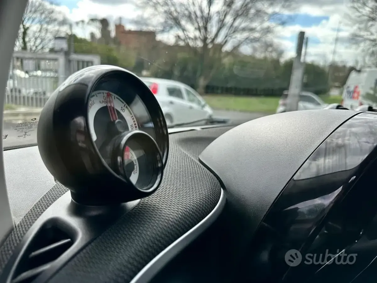 Usata Smart ForTwo Electric Drive Passion 41 kW (56 CV) 2021 Nero Berlina