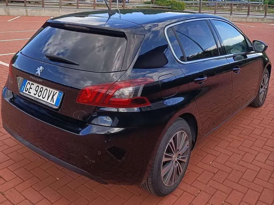 Usata Peugeot 308 Allure 131 CV (96 kW) 2021 Nero Berlina