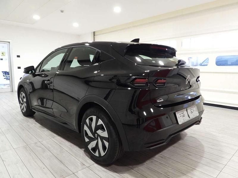 Nuova Renault Clio V Evolution 116 CV (85 kW) 2026 Verde assoluto Berlina