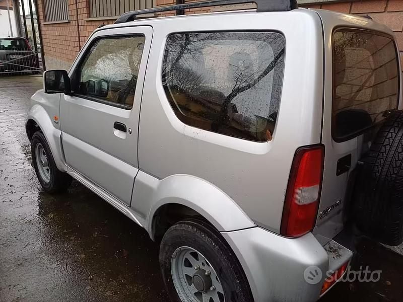Usata Suzuki Jimny 2009 Grigio SUV