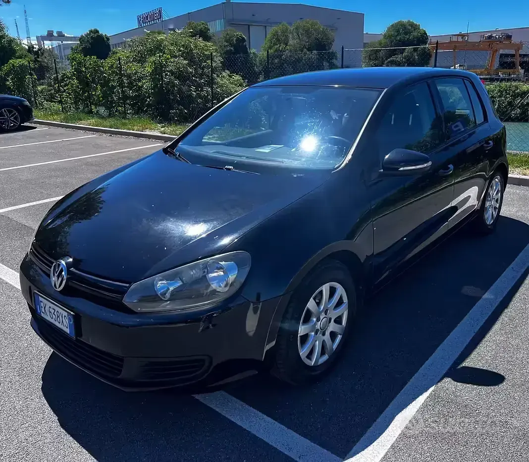 Usata VW Golf VII 105 CV (77 kW) 2012 Nero Berlina