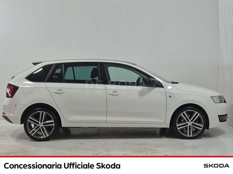 Usata Skoda Rapid Active 105 CV (77 kW) 2014 Bianco Utilitaria