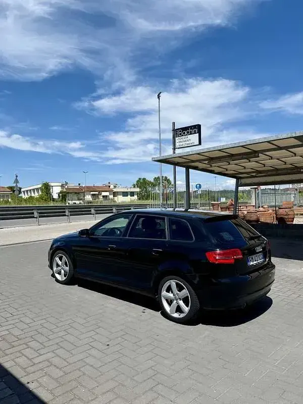 Usata Audi A3 Ambition 105 CV (77 kW) 2012 Utilitaria