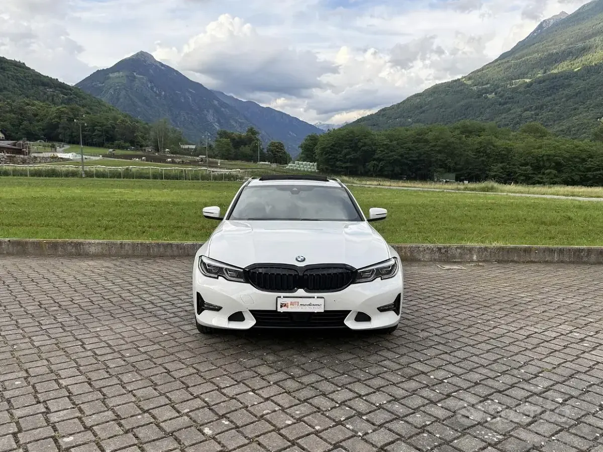 Usata BMW 330 M Sport 286 CV (210 kW) 2022 Bianco Station wagon