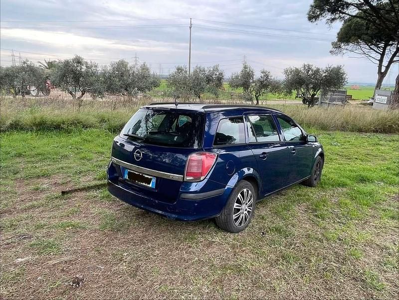 Occasion Opel Astra Club 101 ch (74 kW) 2006 Bleue Break