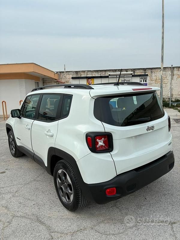 Usata Jeep Renegade 120 CV (88 kW) 2016 Bianco SUV