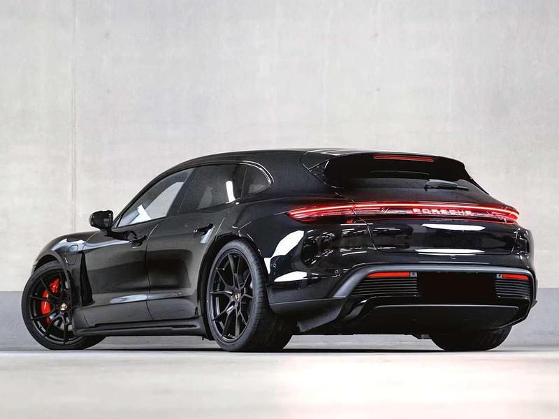 Usata Porsche Taycan Sport Turismo 514 kW (700 CV) 2025 Nero Station wagon