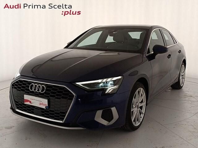 Blu navarra metallizzato Usata 2023 Audi A3 Advanced Plus Tre volumi | 29.900 € (Buon prezzo) - Immagine 1/4