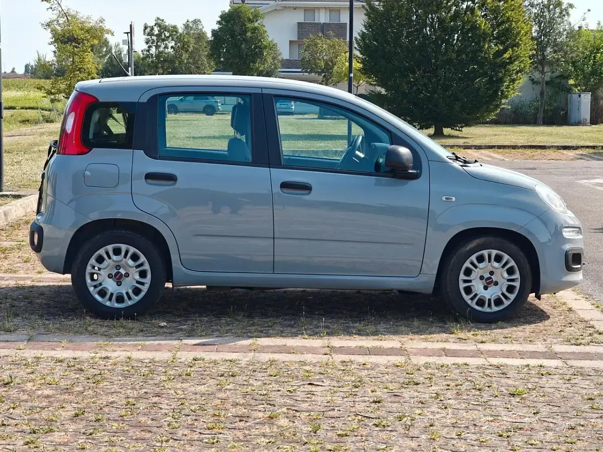 Usata Fiat Panda City Life 69 CV (50 kW) 2021 Grigio Utilitaria