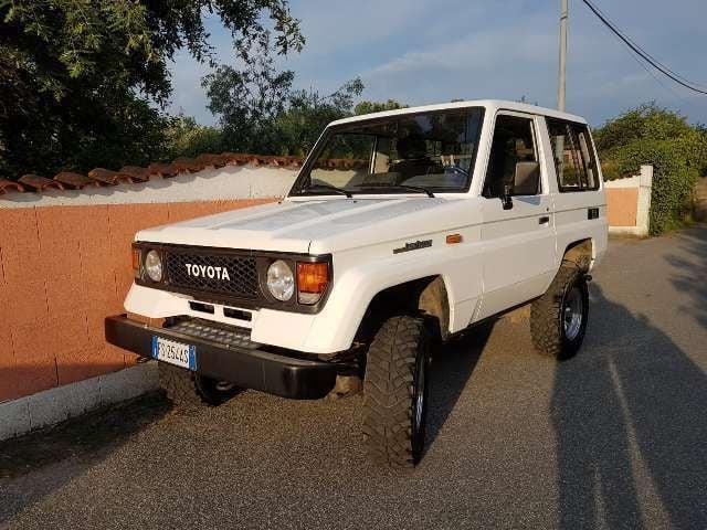 Toyota land cruiser 73