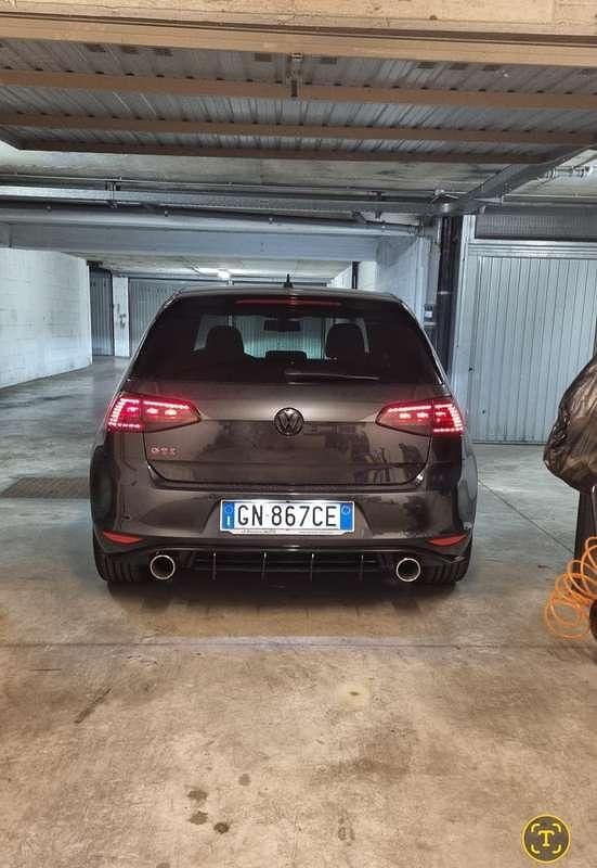 Usata VW Golf VII GTI 230 CV (169 kW) 2014 Berlina