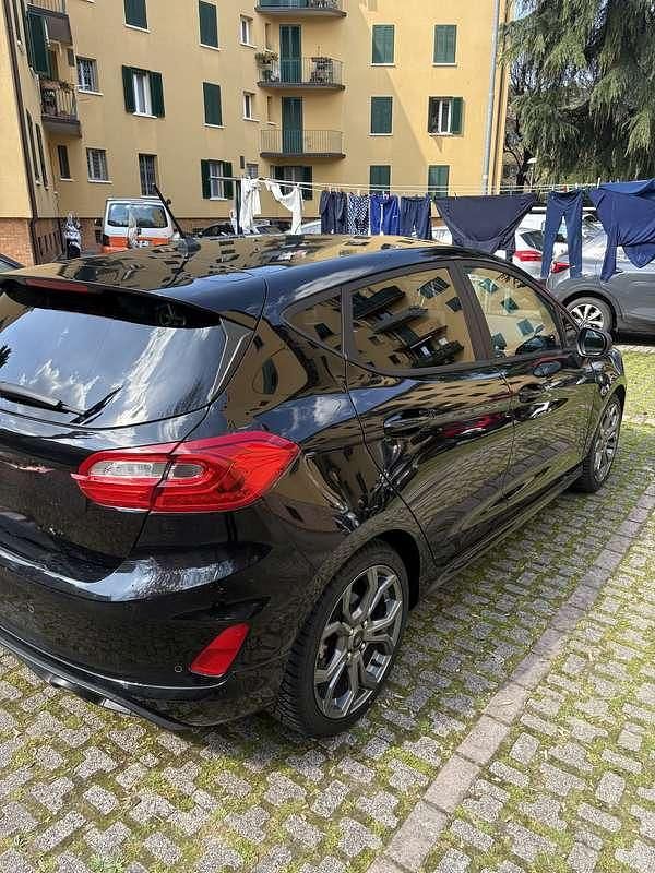Usata Ford Fiesta ST-Line 101 CV (74 kW) 2019 Nero Utilitaria