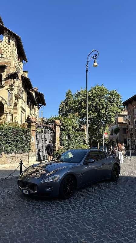 Usata Maserati Granturismo 405 CV (297 kW) 2007 Grigio Coupé