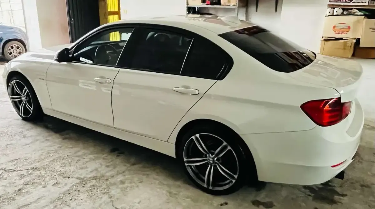 Usata BMW 316 116 CV (85 kW) 2012 Bianco Berlina