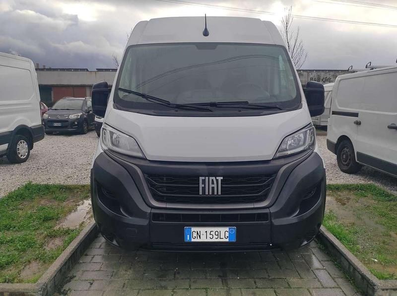 Usata Fiat Ducato 33 120 CV (88 kW) 2023 Bianco Furgone