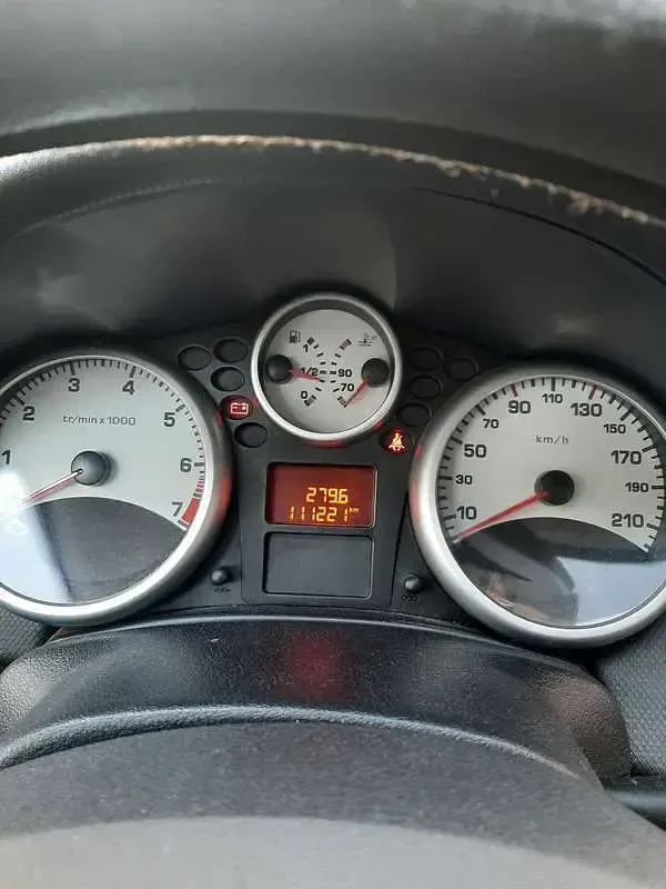 Usata Peugeot 207 73 CV (53 kW) 2009 Berlina