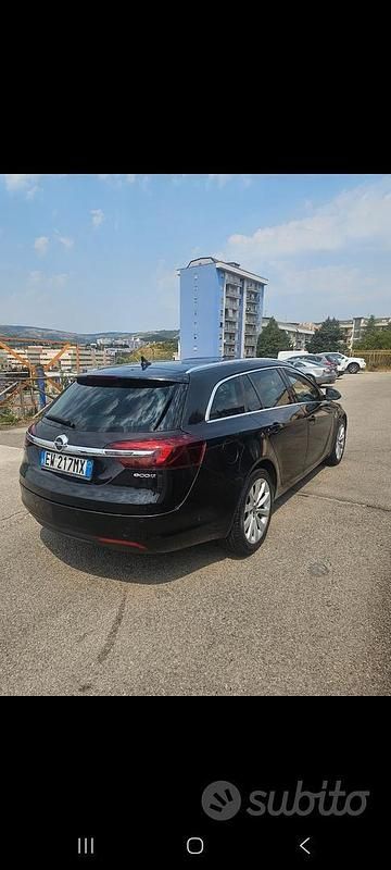 Usata Opel Insignia 170 CV (125 kW) 2014 Nero Station wagon