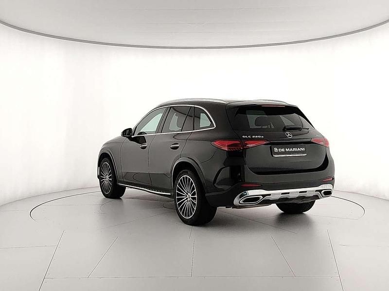 Usata Mercedes GLC220 Premium 197 CV (144 kW) 2023 Nero SUV