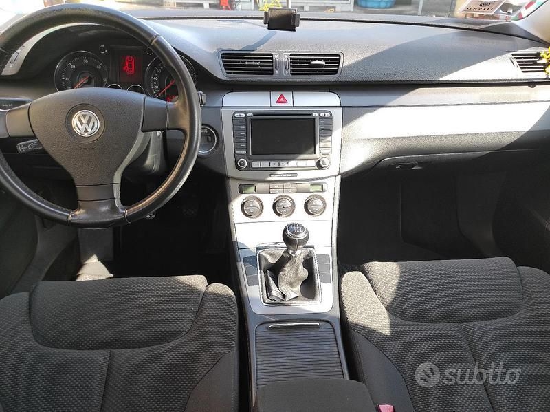 Usata VW Passat Comfortline 140 CV (102 kW) 2006 Nero Station wagon