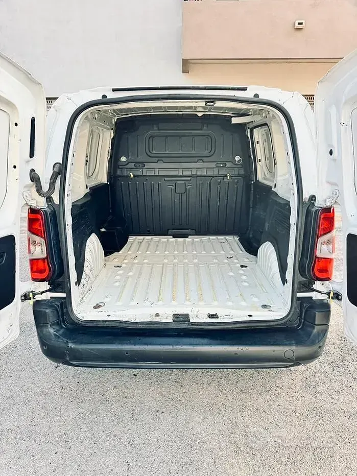 Usata Citroën Berlingo 102 CV (75 kW) 2020 Monovolume