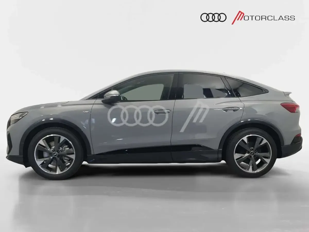 Usata Audi Q4 Sportback e-tron S-Line 88 kW (121 CV) 2025 Grigio selce SUV