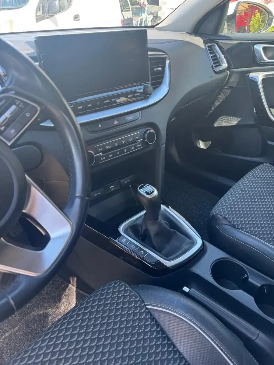 Usata Kia XCeed Style 160 CV (117 kW) 2022 Bianco SUV