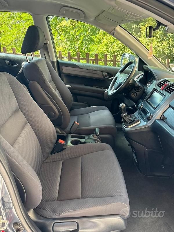Usata Honda CR-V Elegance 140 CV (102 kW) 2009 Blu SUV