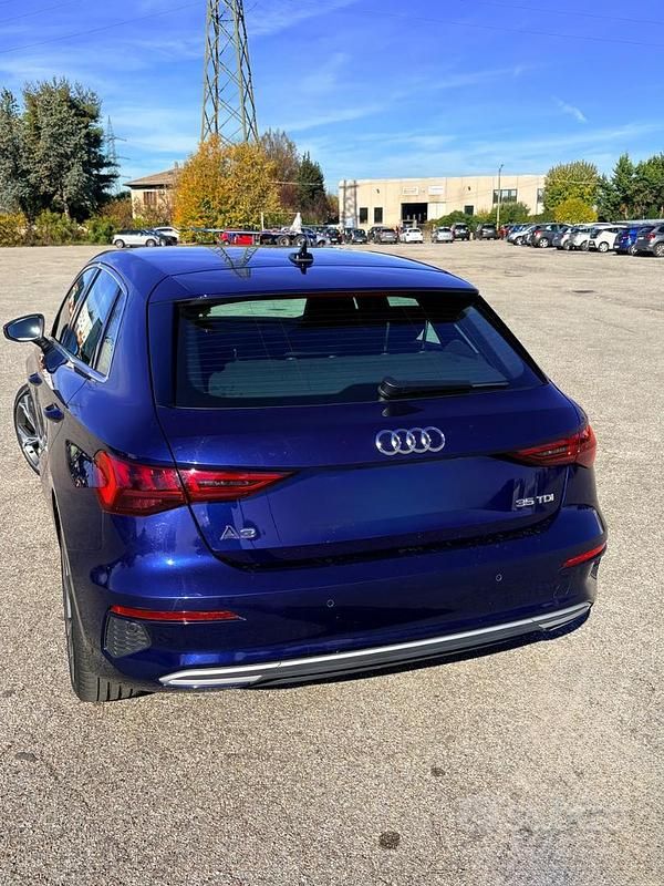 Usata Audi A3 Advanced 150 CV (110 kW) 2021 Blu/azzurro Berlina