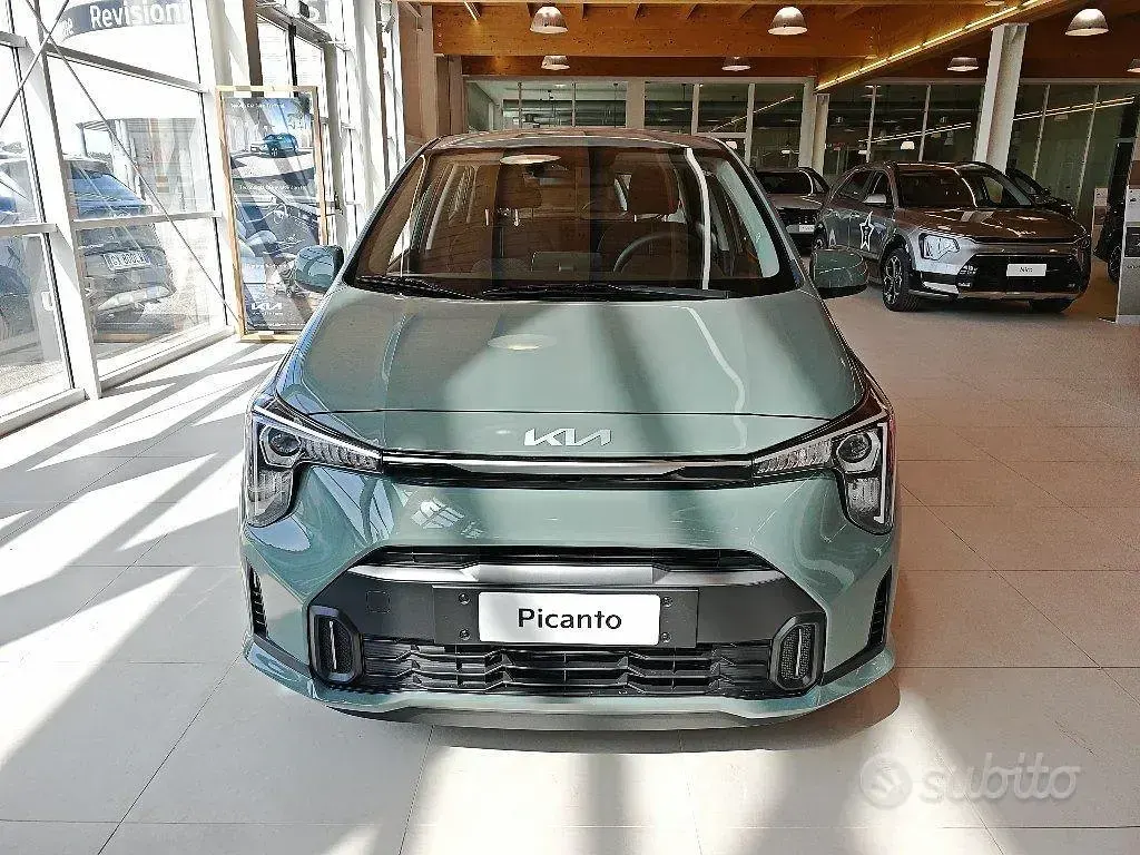Nuova Kia Picanto Urban 63 CV (46 kW) 2026 Verde Utilitaria