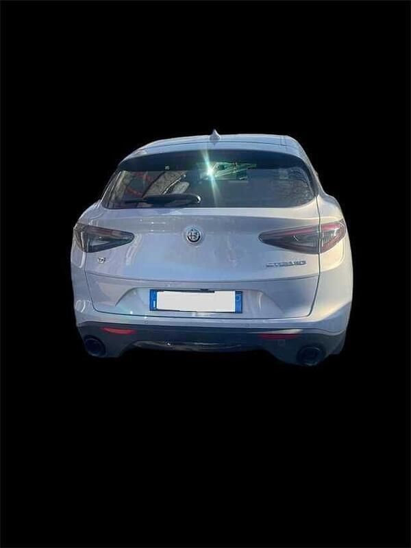Usata Alfa Romeo Stelvio Sprint 210 CV (154 kW) 2023 Grigio SUV