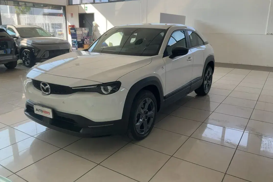 Usata Mazda MX30 Prime-Line 170 CV (125 kW) 2024 Bianco SUV