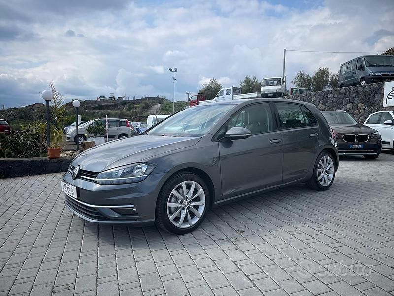 Usata VW Golf VII 116 CV (85 kW) 2019 Grigio Berlina
