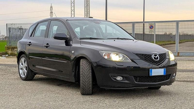 Usata Mazda 3 Active 109 CV (80 kW) 2007 Nero Berlina