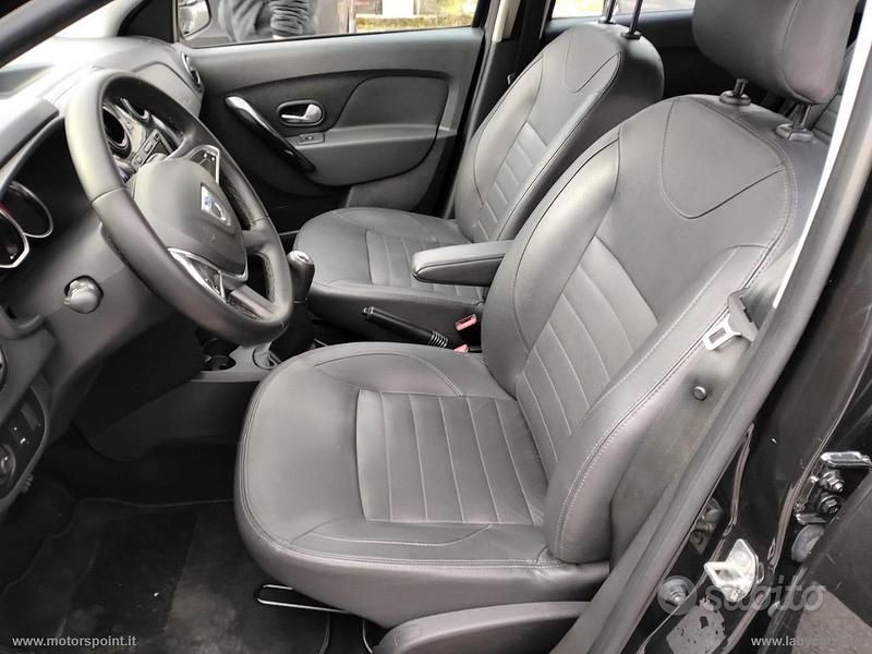 Usata Dacia Logan MCV 252 CV (185 kW) 2020 Nero Station wagon